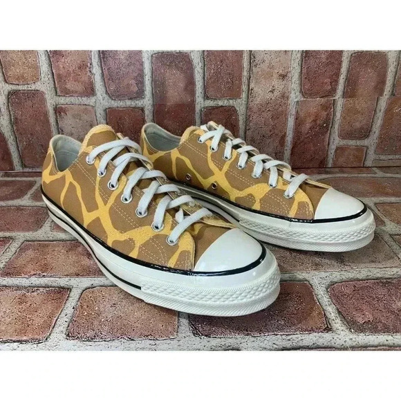 Chuck Taylor 70 Low \'Giraffe Print\' Para Sz 10.5 Men / 12.5 Women main image 8